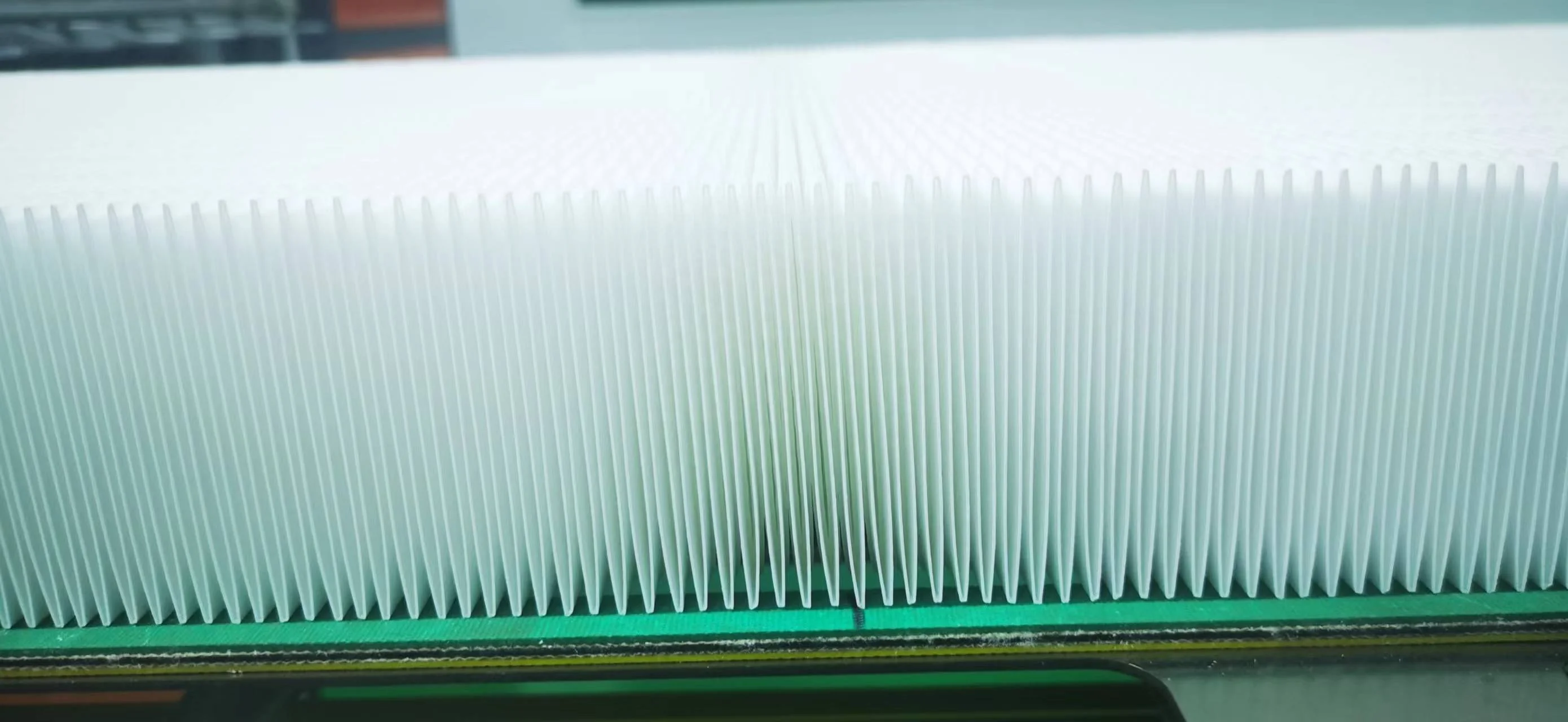 High Quality Cheap Price Hot Hress Filter Materials Composite Making Machine HEAP paper folding machine