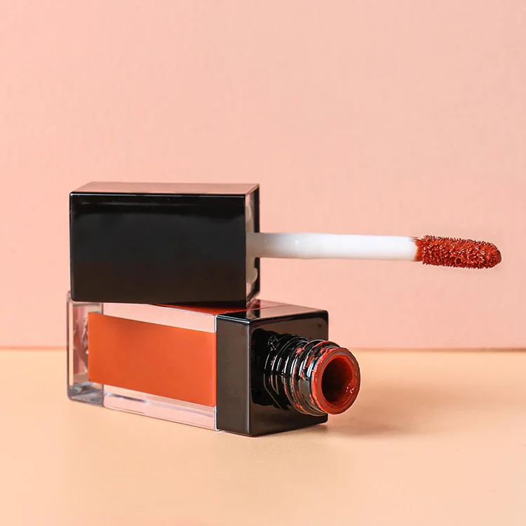 Customised Nude Matte Lip Gloss Cruelty-Free Vegan Mineral Liquid Green Labelled Moisturizing Lipstick