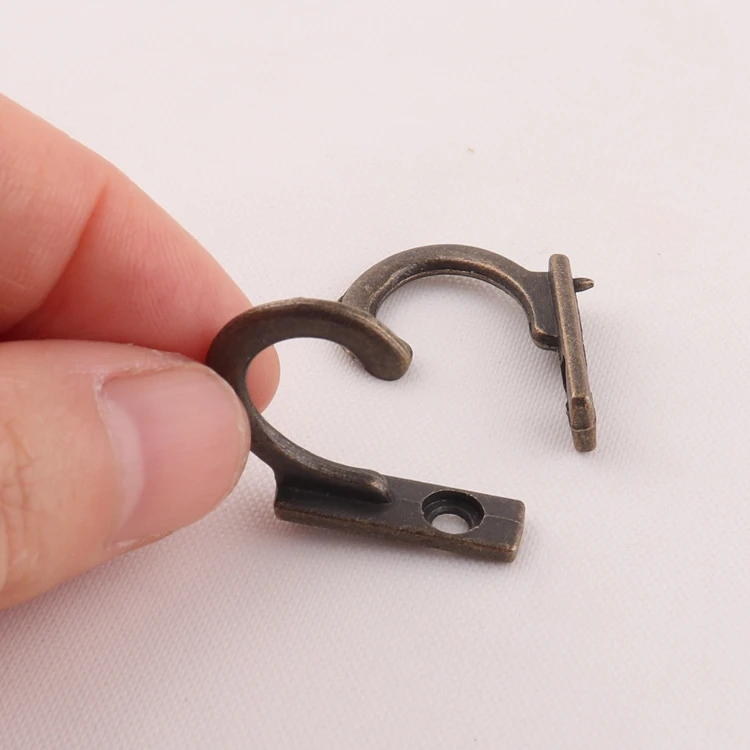 factory wholesale small antique brass color wall mounted metal coat hanger hook