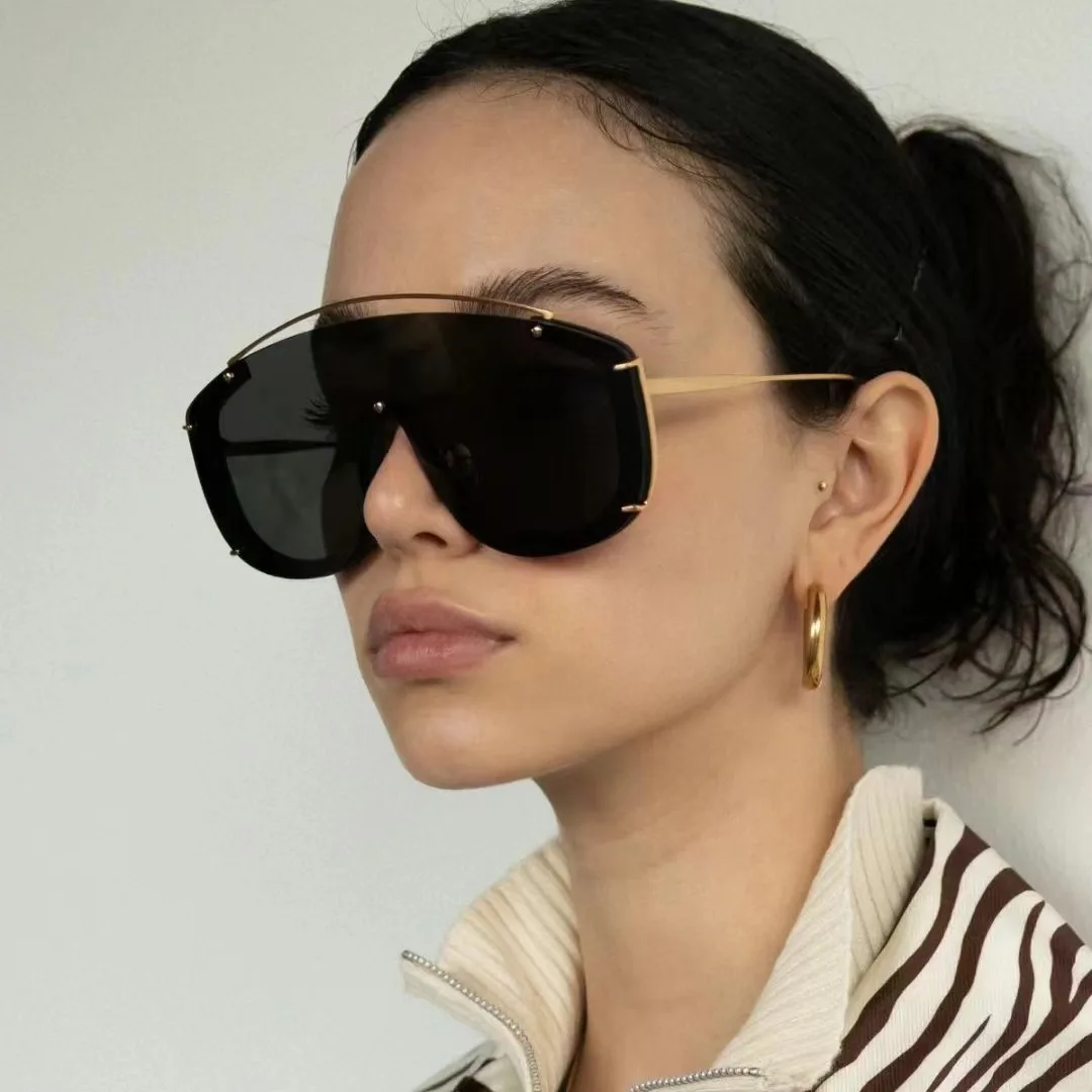 Hot Selling Oversized Rimless Sunglasses One Piece Punk Sun Glasses UV400 Men Luxury Goggles Fashion Eyewear Las Gafas De Sol