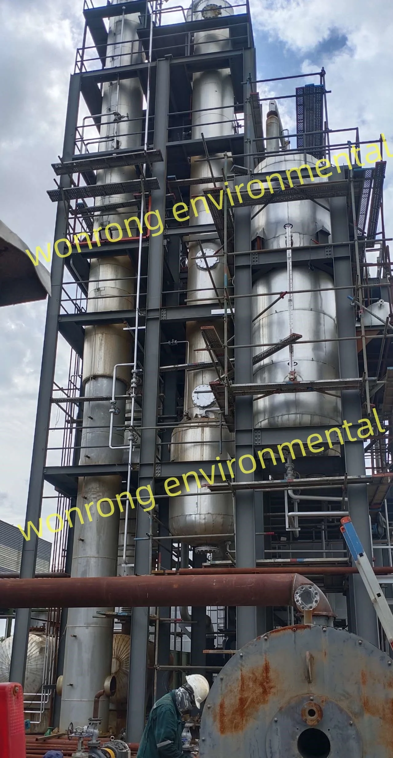500 tons per day waste engine oil to diesel refinery plant. Highly productive pyrolysis machine with excellent distillation
