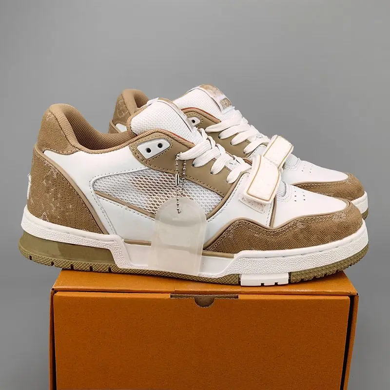 Casual Designer Luxury Shoes Black White Men Women Platform Fashion Low Top   Leather Rubber Walking Shoes Designer Trainer