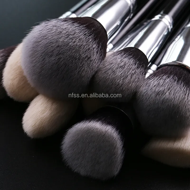 Private Label Eco Friendly Professional Black Brush Sets Original Synthetic 40 32 Pcs Powder Paint Granule Eye Makeup Brush Set