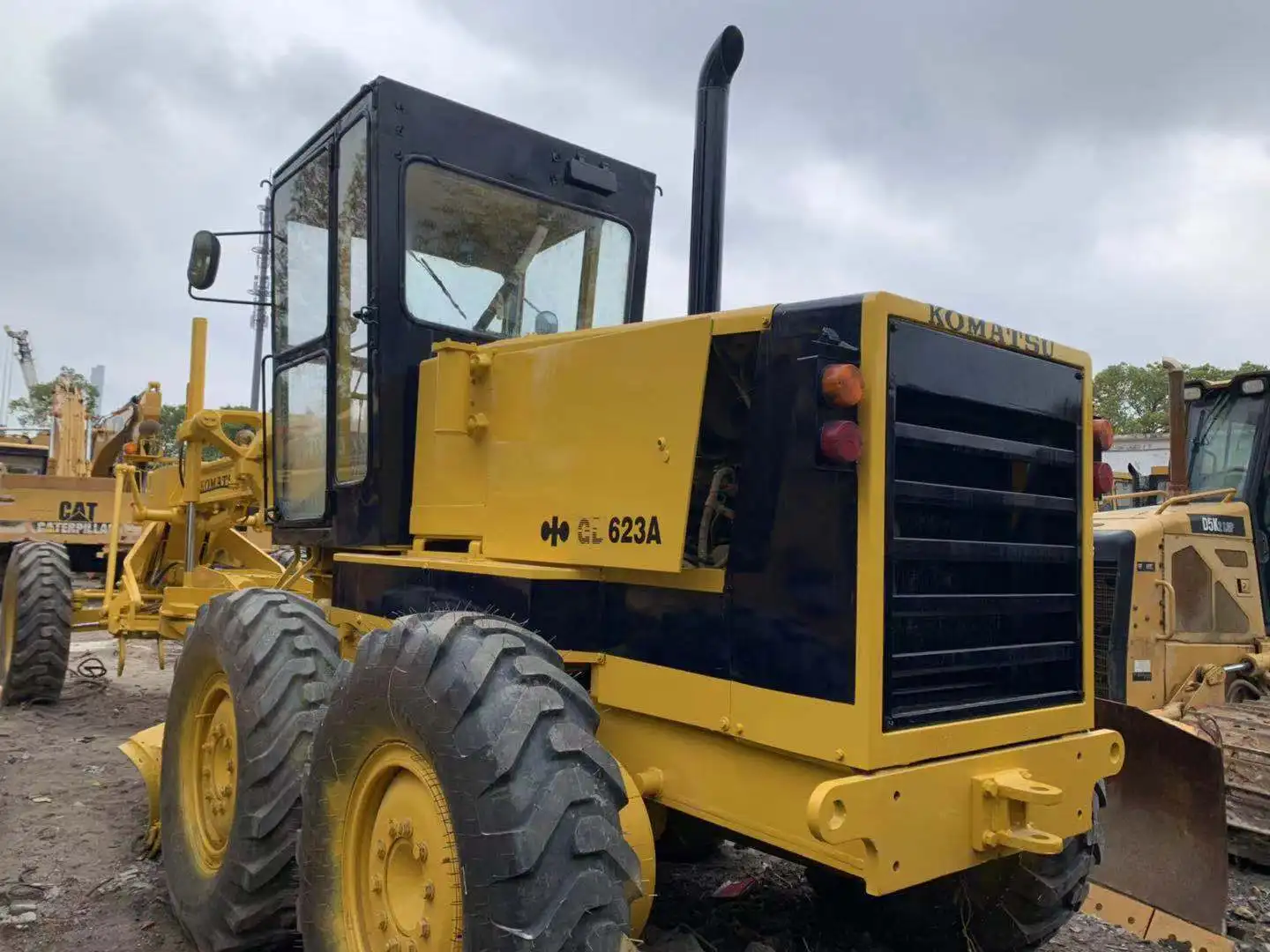 used graders gd623 on hot sale cheap price and high quality in shanghai