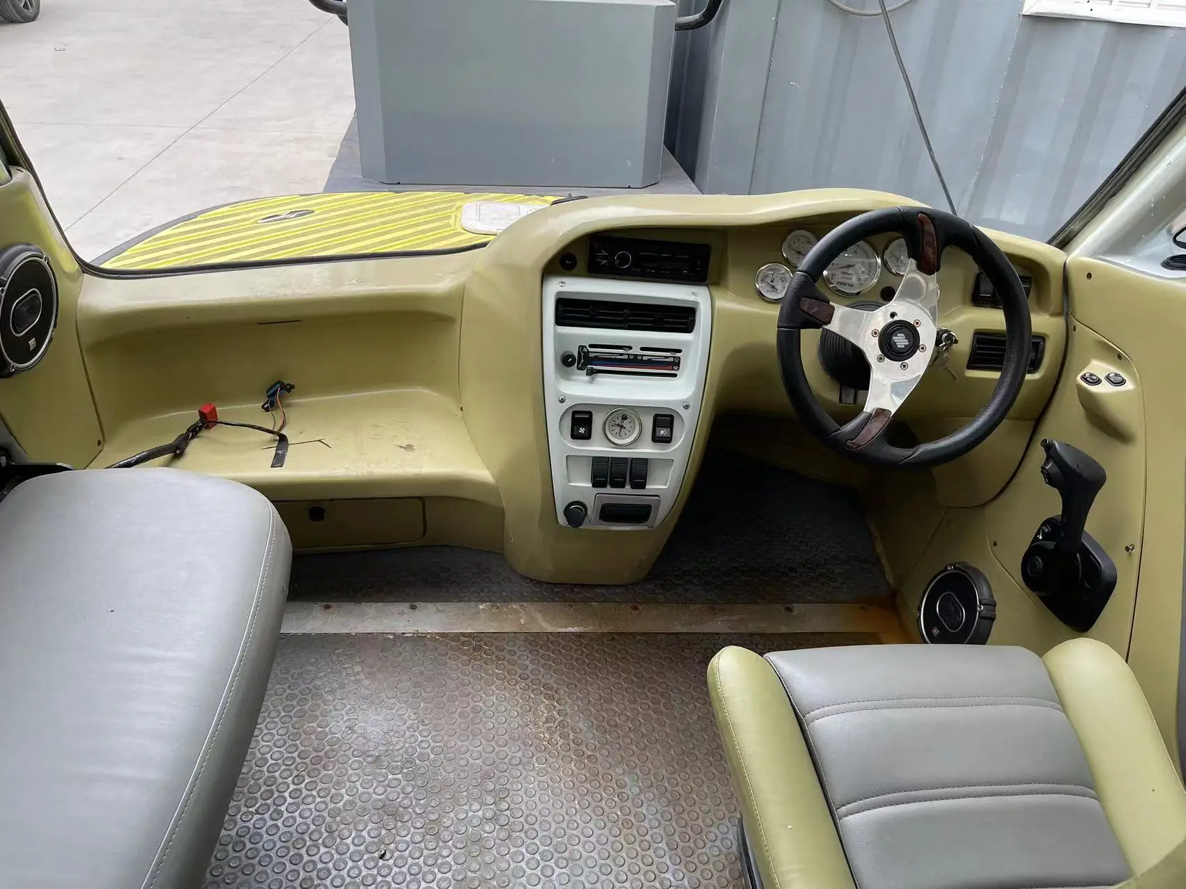 High Speed Aluminum Aerodynamic boat Multi-Terrain Travel bivouac transportation  Aviation-grade aerodynamic machines