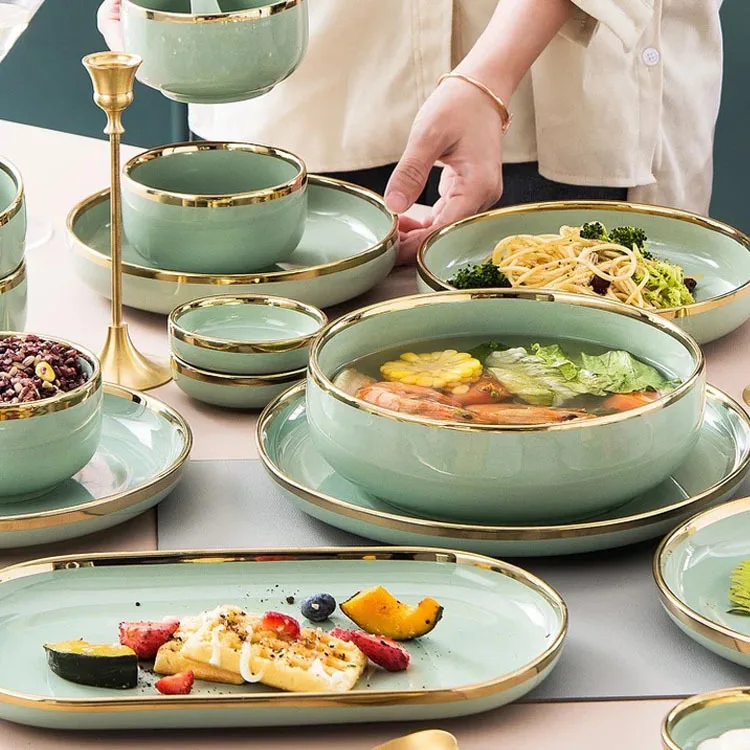 Luxury western tableware gold cutlery bowls set porcelain european dinnerware set plate