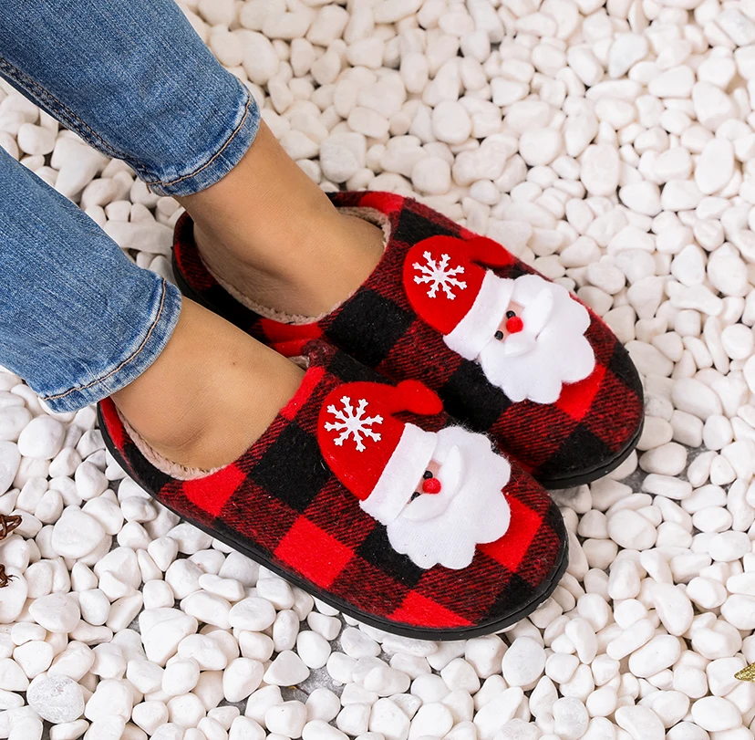 Household Red Grid Plat Warm Shoes Christmas Fluffy Shoes Indoor Plush Cotton Slippers With Santa Claus Elk