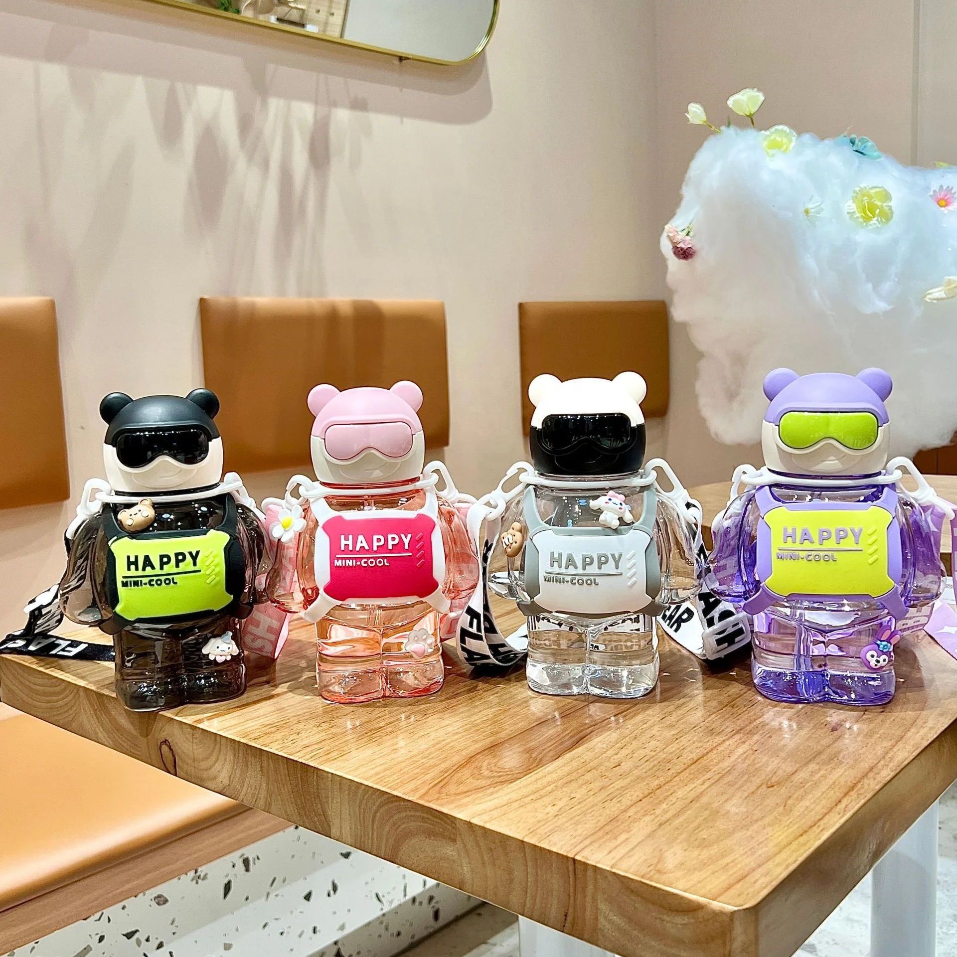 Top Selling Products Cute Kawaii 800ml Teddy Bear Bear Shaped Plastic Water Bottle for Kids Children