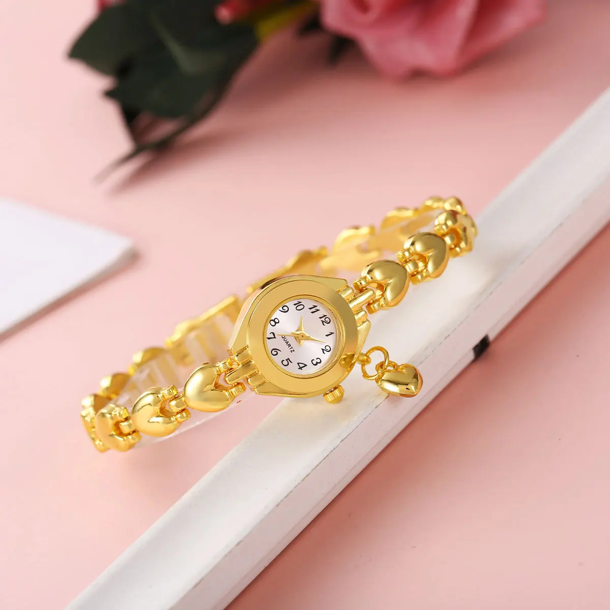 Love Solid Bracelet Retro Quartz Watch Classic Roman Ladies Bracelet Watches Women Wristwatch Logo Acceptable