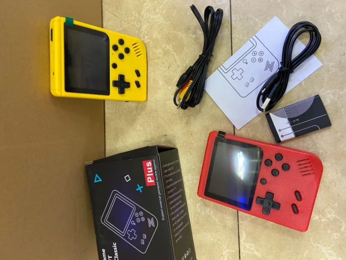  Портативная портативная игровая консоль со встроенными 400 Ретро классическими играми и экраном 3 0 дюйма для