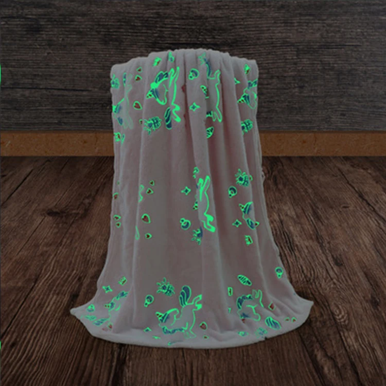  Wholesale Glow Fabric Flannel Fleece Blanket In The