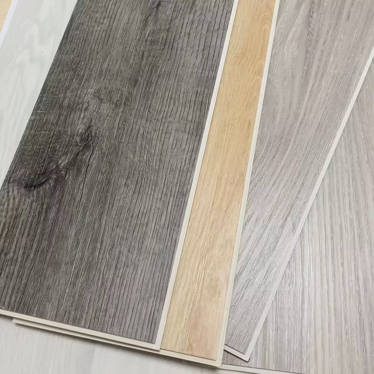 Luxury 4mm/5mm/6mm Click Lock Rigid SPC Flooring Waterproof Plastic Tiles Vinyl Plank SPC Flooring