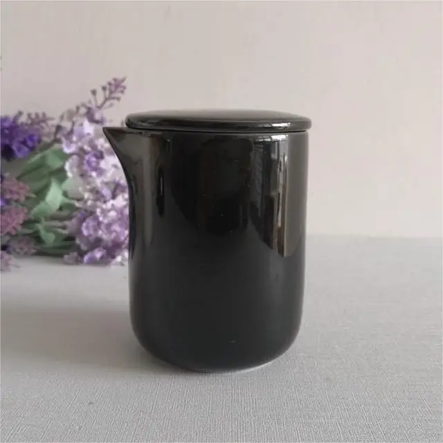 UOBOBO 120 ml 4 oz empty oil massage candle jar with pouring spout and lid for massage