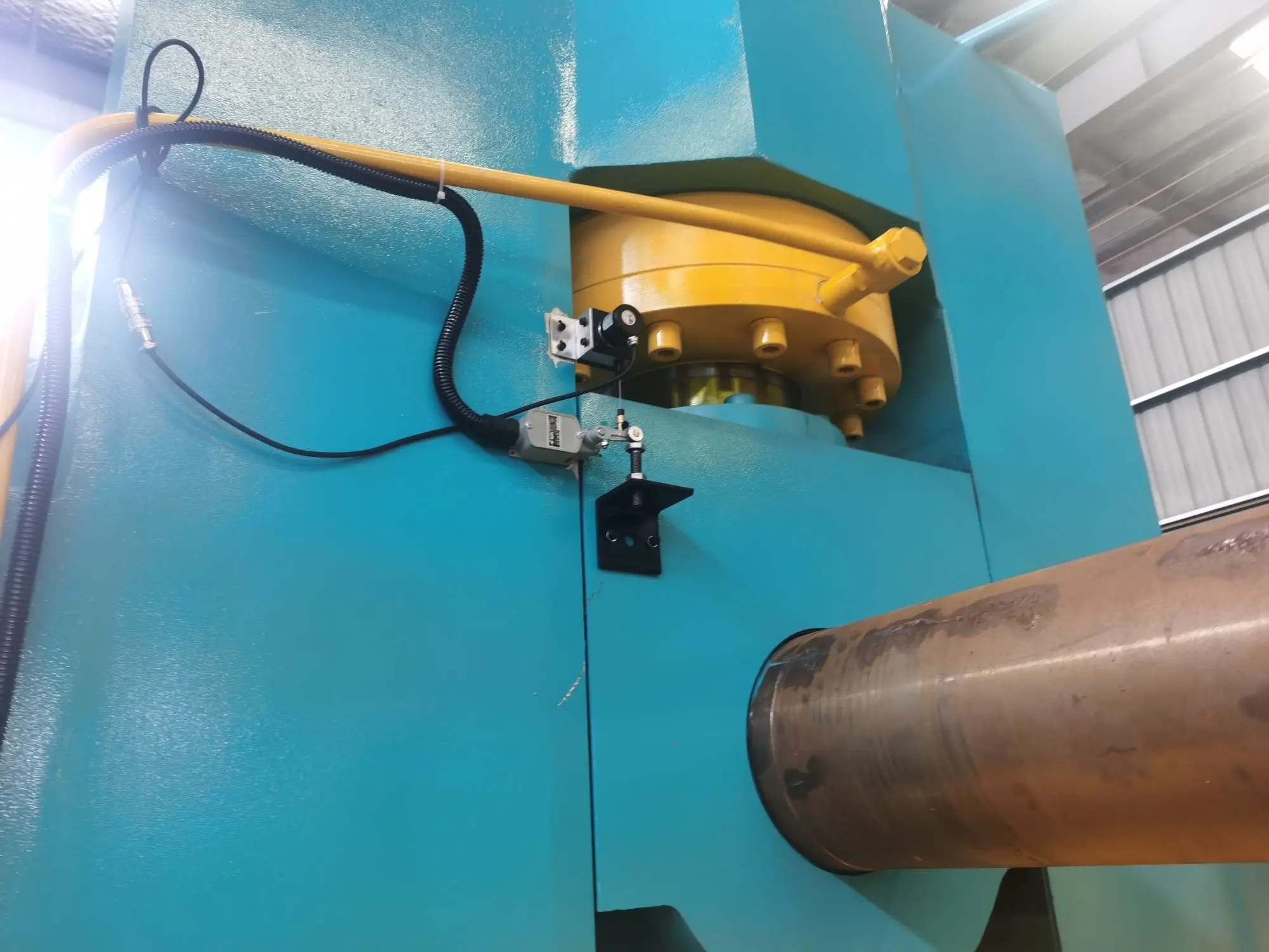 Automatic 10x2000mm CNC Sheet Metal 3 Roller Plate Bending Rolling Machine