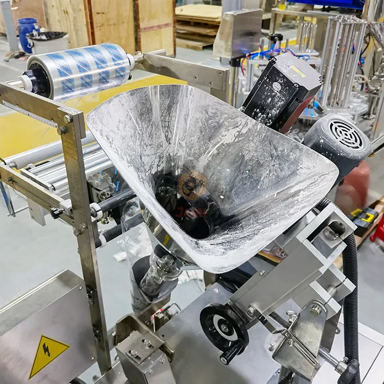 Factory Hot Selling Products Small Vertical Powder Packaging Machine Milk Powder Packaging Machine PLC Control