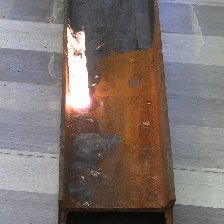 No hurt to base metal movable metal surface Laser Cleaning rust  Machine scaling machine varnish remover depainting