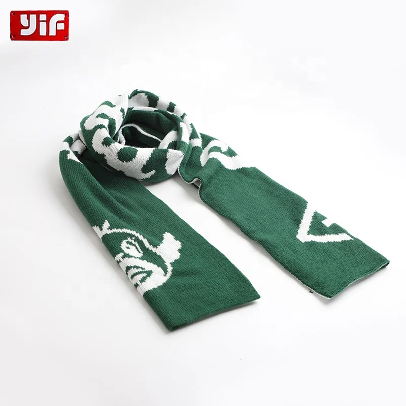 Вязаный модный шарф