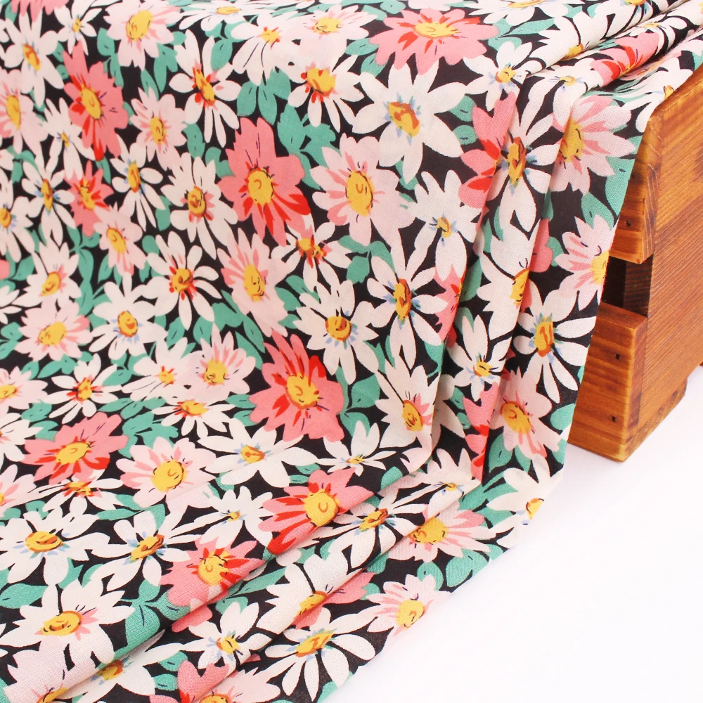 Breathable Organic Custom Printing No MOQ 100% Cotton Woven Printed Poplin Combed Fabric For Kids Woman Dress Shirt Bedding