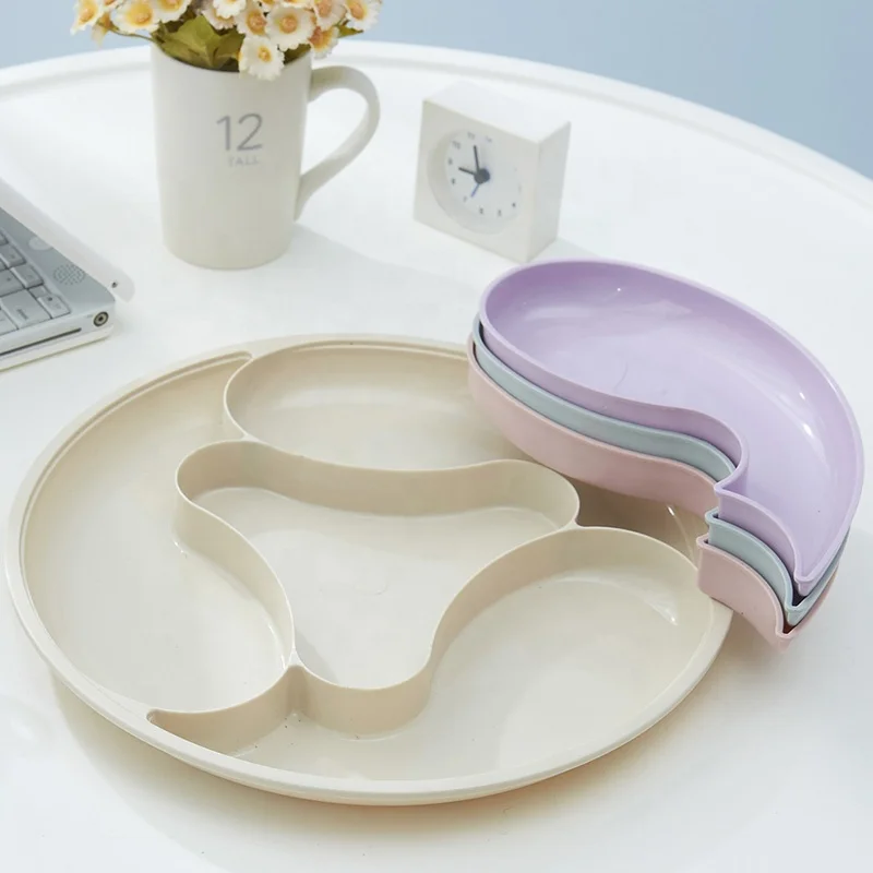 Fish Shaped Plastic Appetizer Tray Candy Nut Serving Container Platters Snacks Food Storage Dishes for Holiday Party Camping