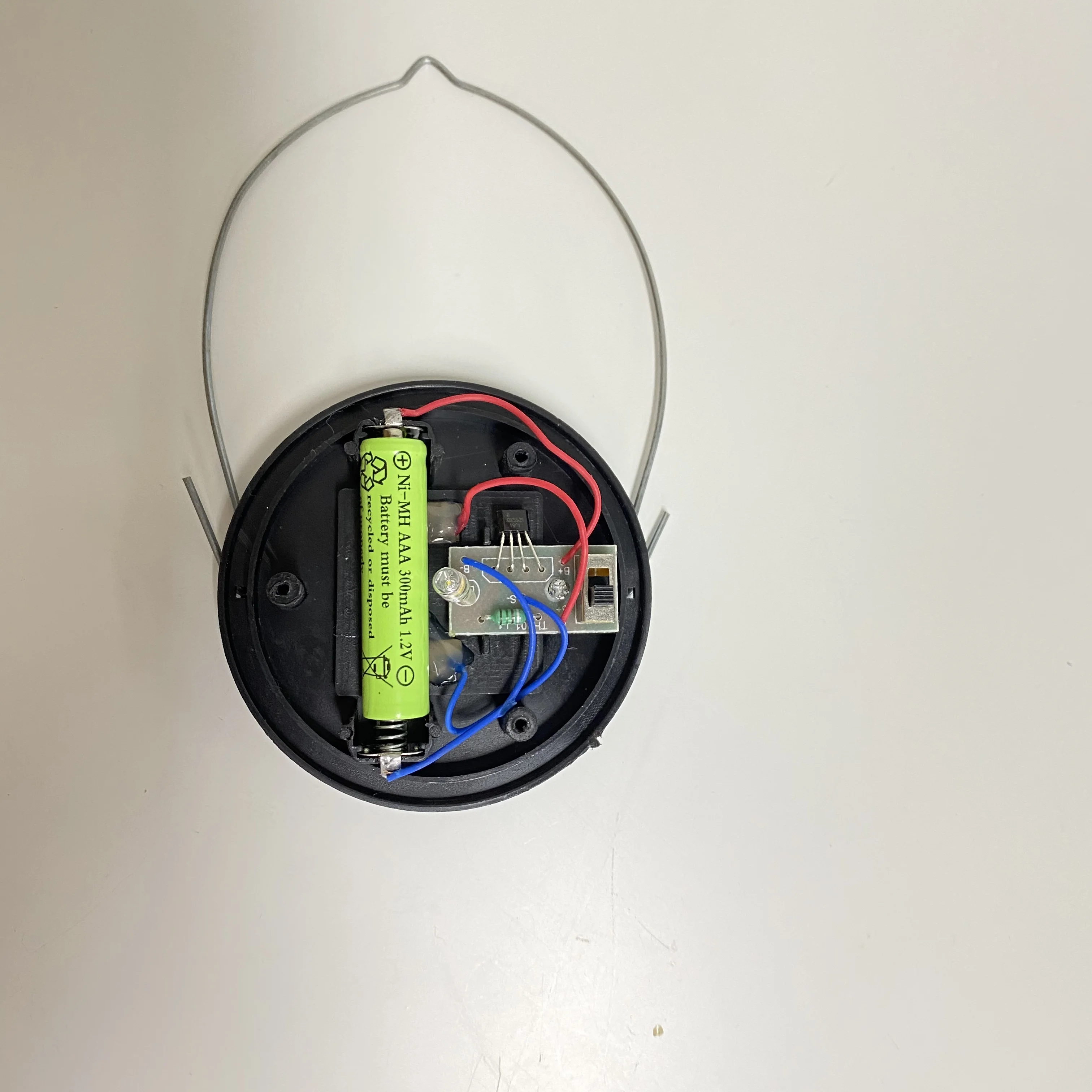 Newish High Quality Led Lantern IP65 Weatherproof Outdoor Wse Solar Powered Light for Garden Patio Decoration