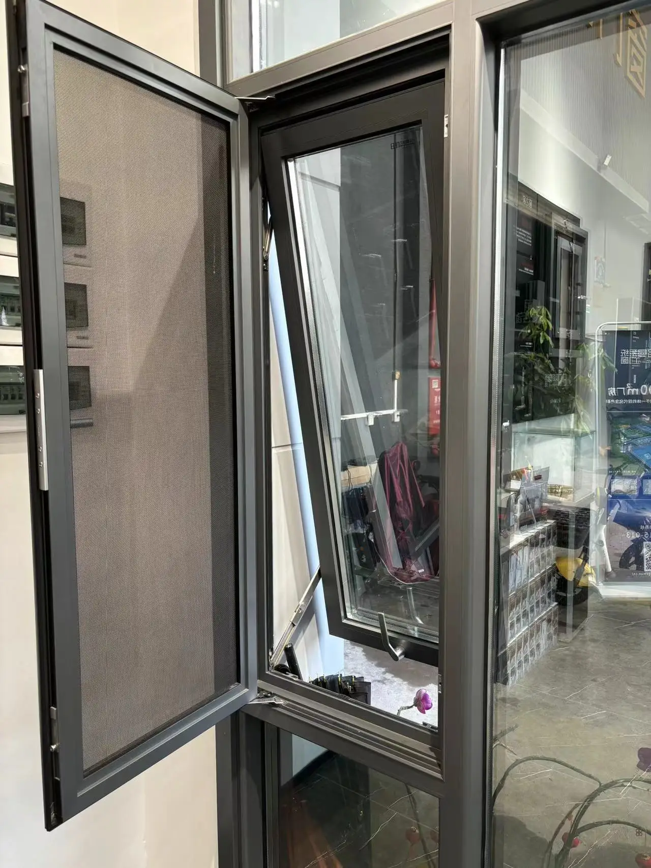 Rain proof Exterior top hung window customized size Double/triple glazed thermal break aluminum awning windows with mosquito net