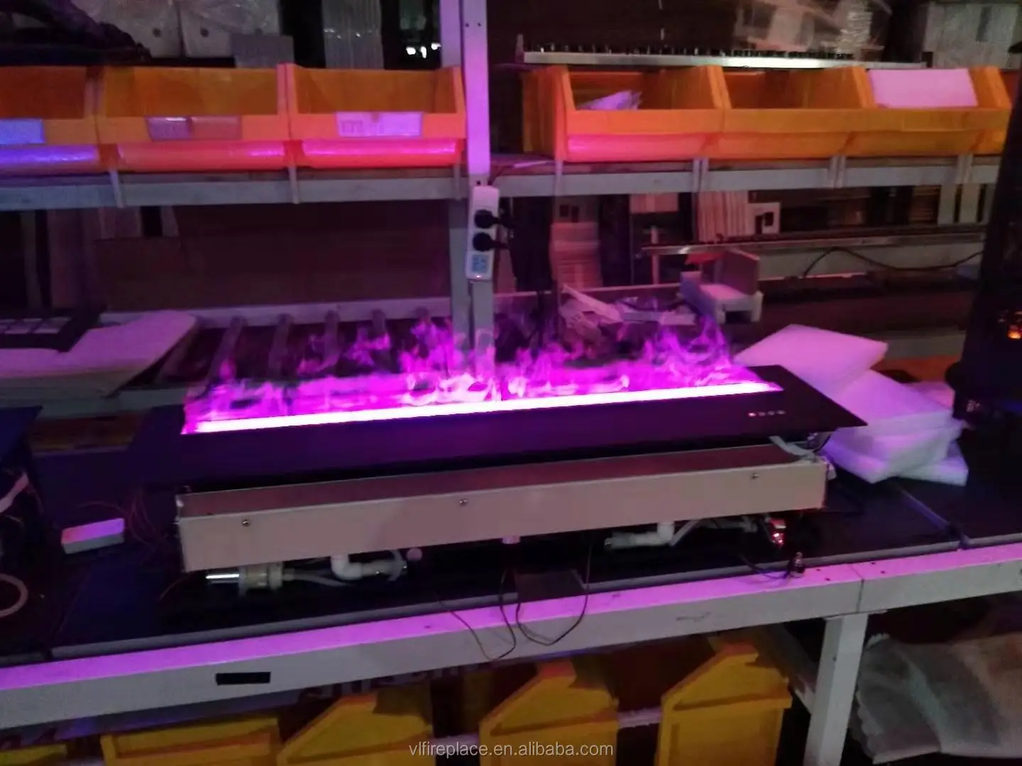 1500mm Wifi APP muti-color controlling indoor decoration use artificial simulated flame water vapor 3d electric fireplace