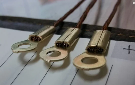 2022 High Quality Automatic Cable Wire Cutting and Crimping Wire Terminal Machine