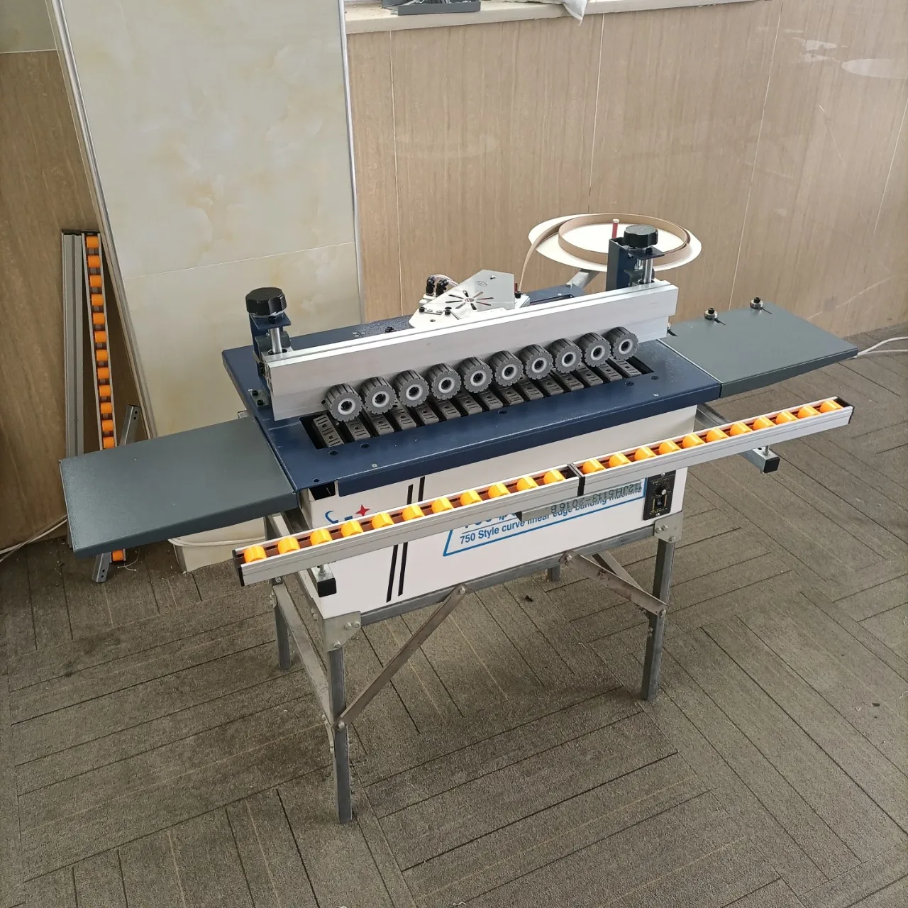 D1621- (8)