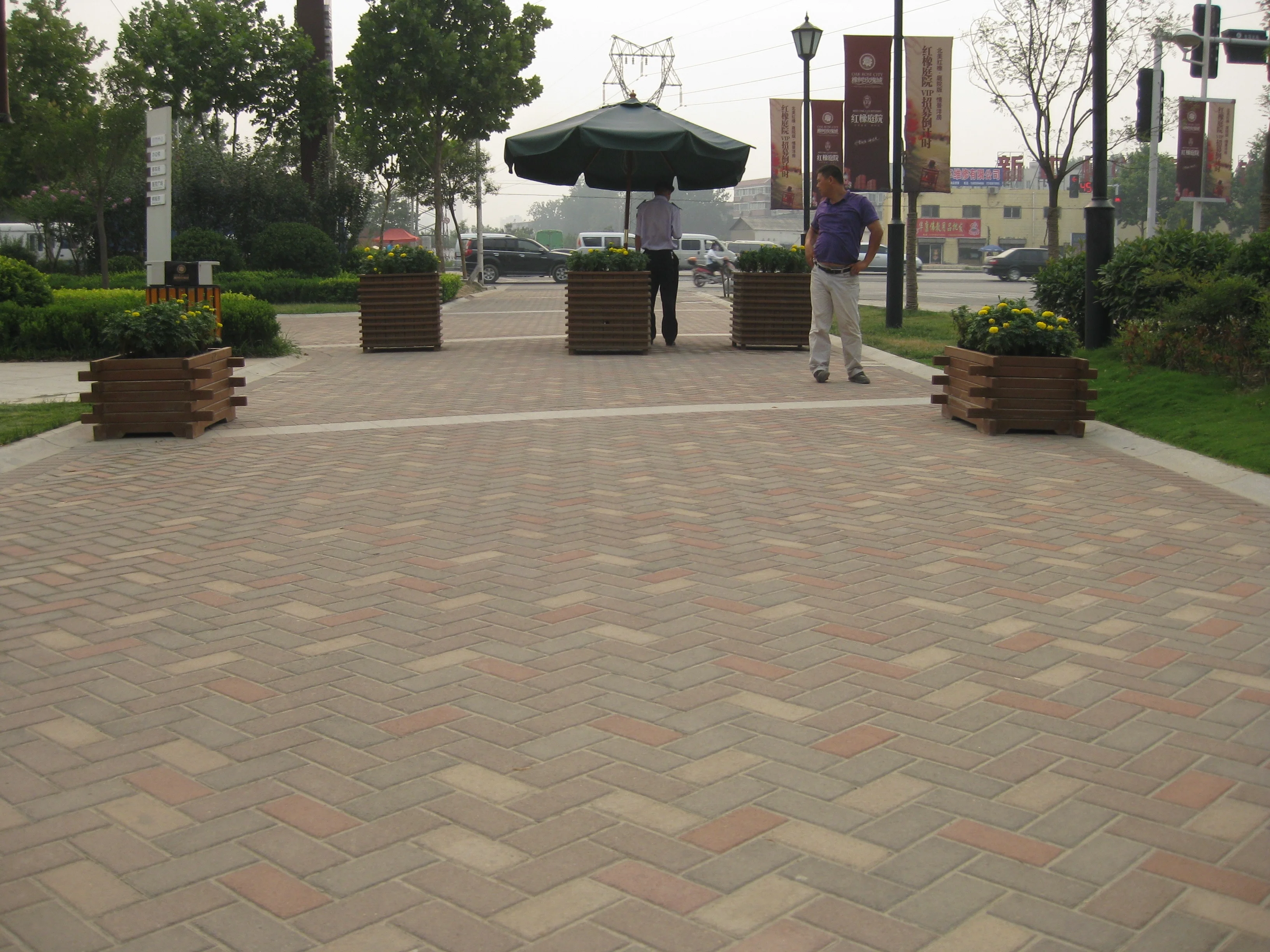 Quality assurance CE certification cheap anti-slip driveway paving stone
