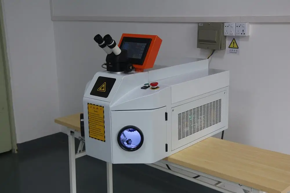 High Quality 200W 300W Spot Welding Machine Portable Fiber Laser Soldering Machine Price for Metal