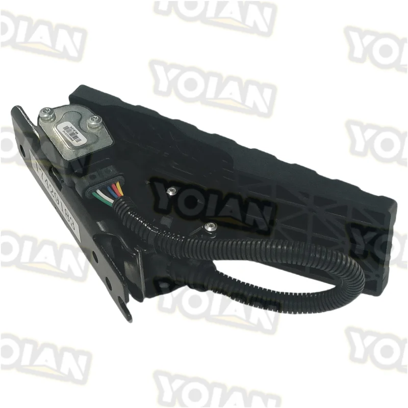 Hydraulic travel pilot foot valve brake valve 17429183 for wheel loaders L110H L120H L150H L180H L220H L260H