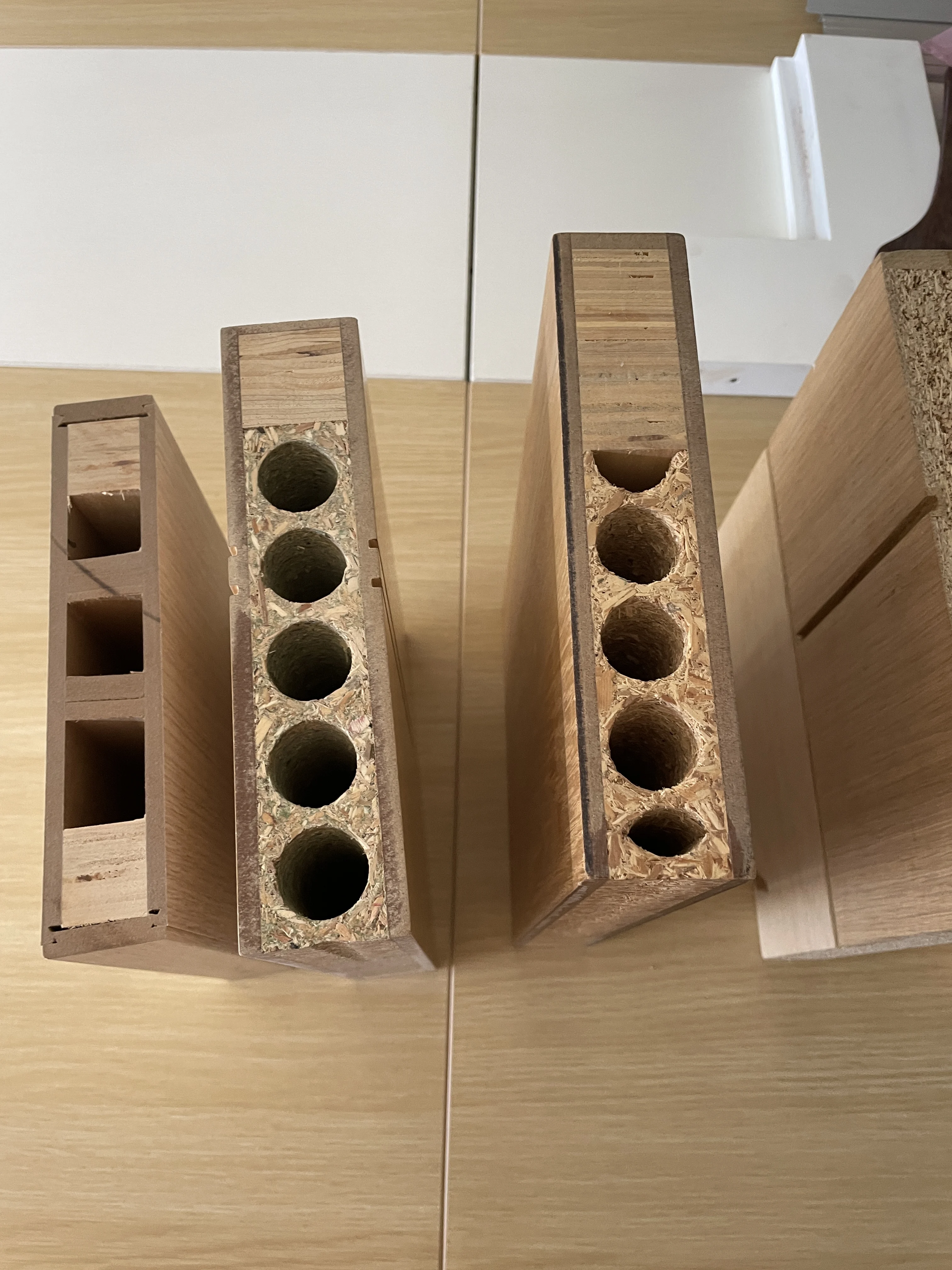 Modern Solid Core 6 Wood Panel Interior Doors with Decorative Lines for Houses