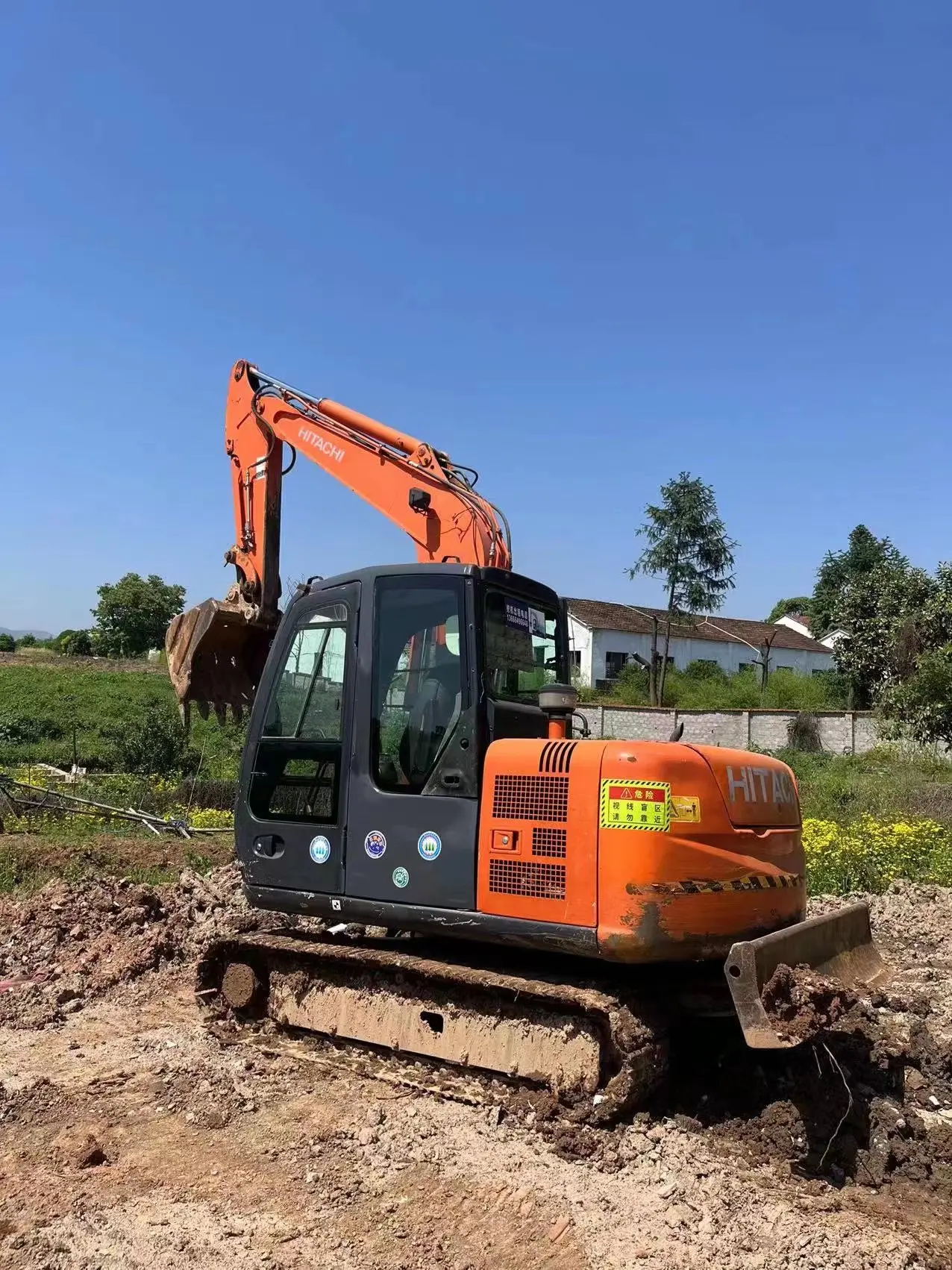 Hitachi ZX200-1 excavator Japan Used Hitachi EX ZX30 60 100 120 200 240 350 hydraulic crawler excavator with low price in stock