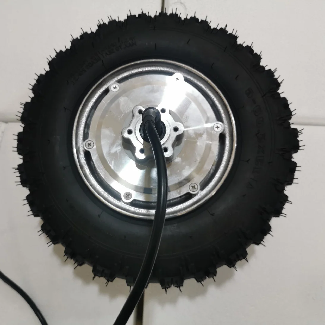 13 inch 48v 800w 1000w High Torque 80N.m 100N.m 150N.m 6-15km/h Low-speed Geared Hub Motor Wheel with wide tire
