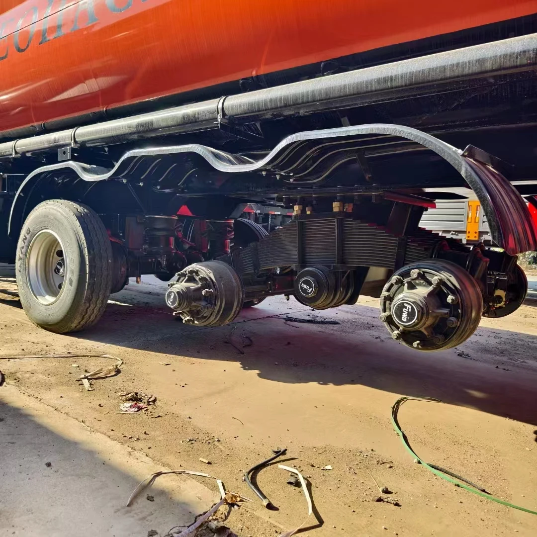 Benhong 42000L Fuel Tank Semi-Trailer with Three Axels aluminium Material good price good qarliaty