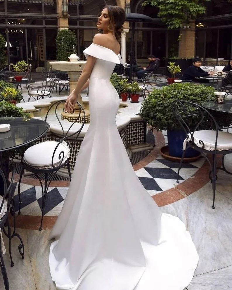 Ivory Classical Mermaid Satin Bridal Beauty Girl Wedding Dress