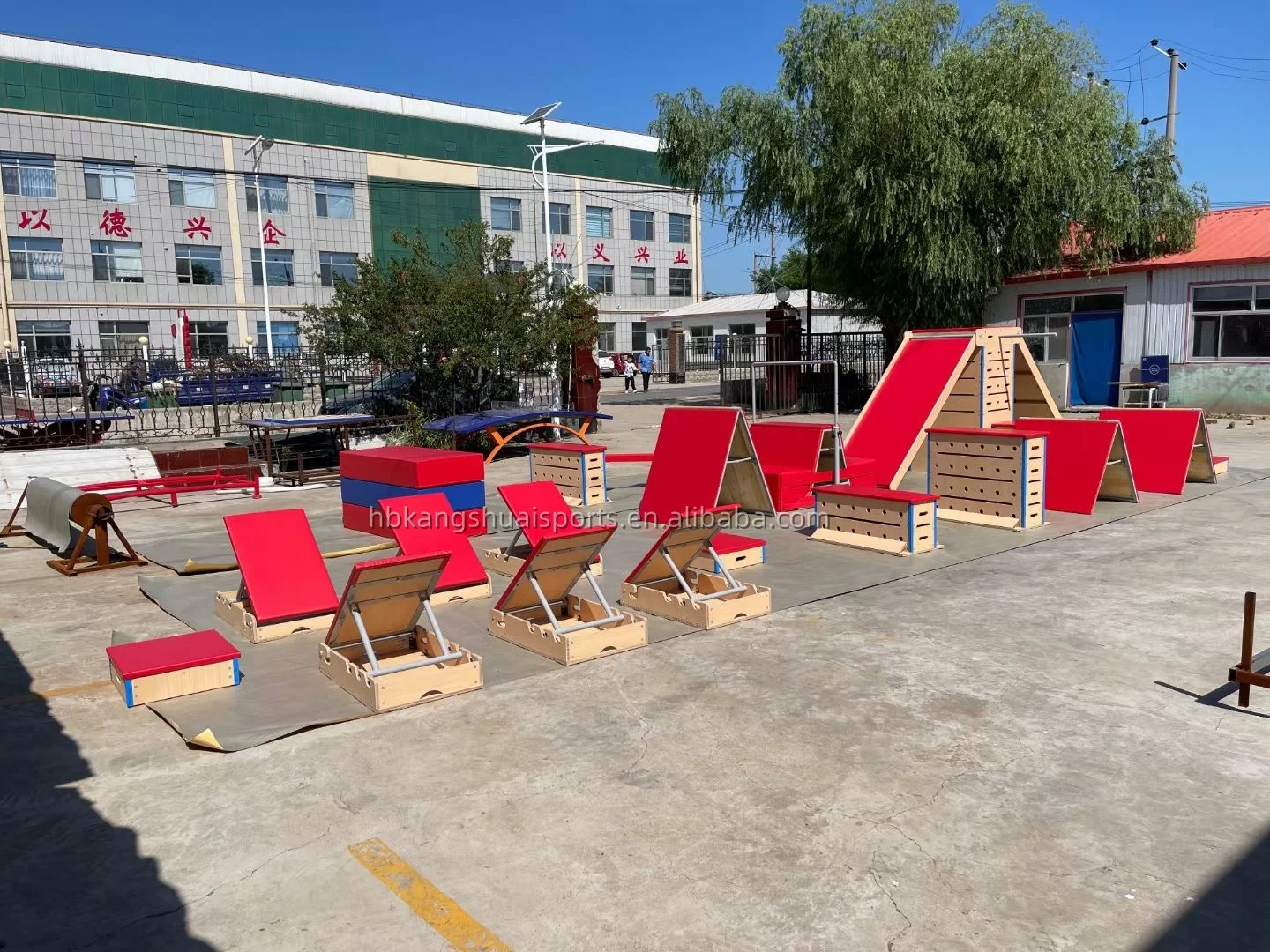 Hot selling children gymnastics fitness training parkour equipment ninja wooden parkour obstacle course