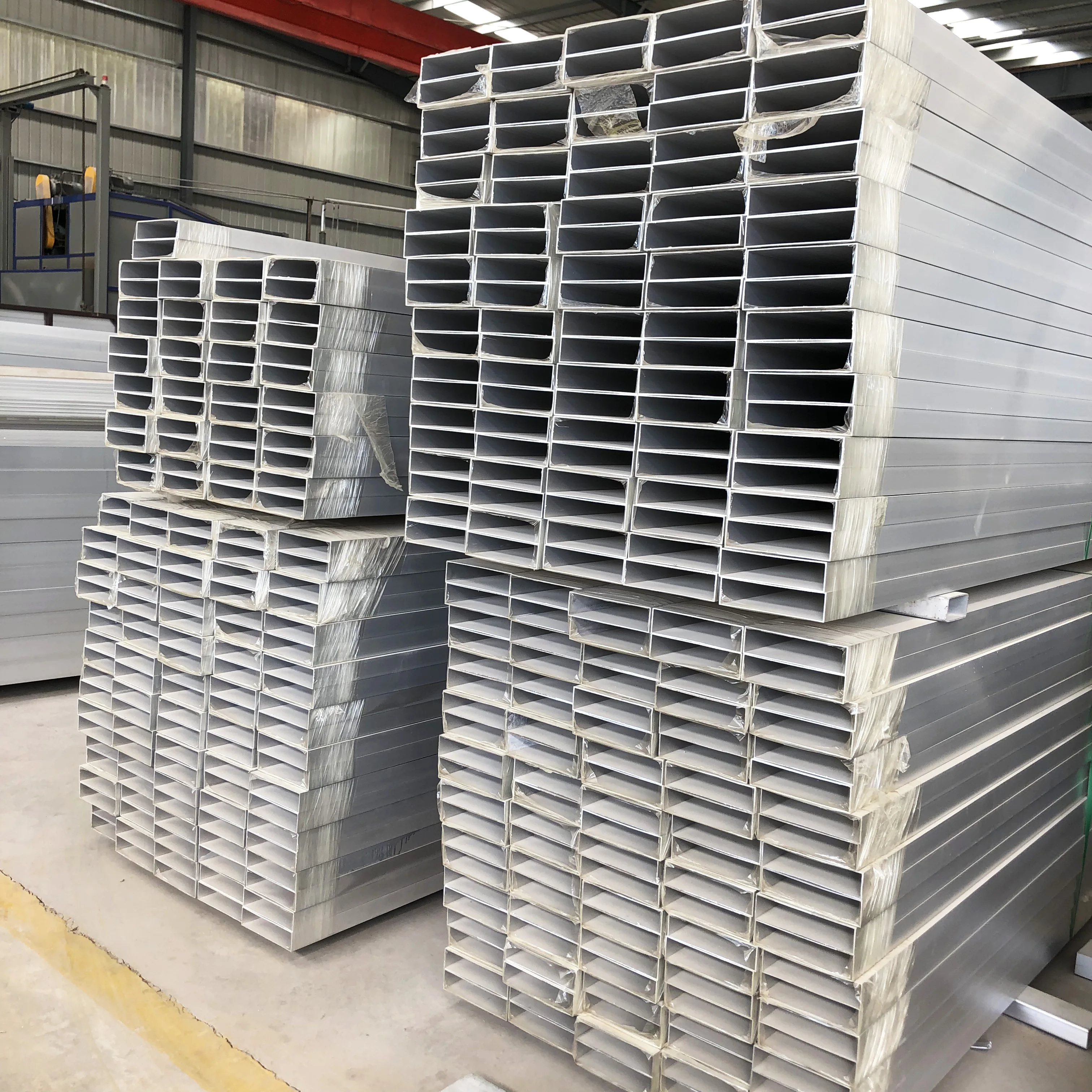 Factory Supply Aluminum Alloy Square Tube Aluminum Rectangular Pipe