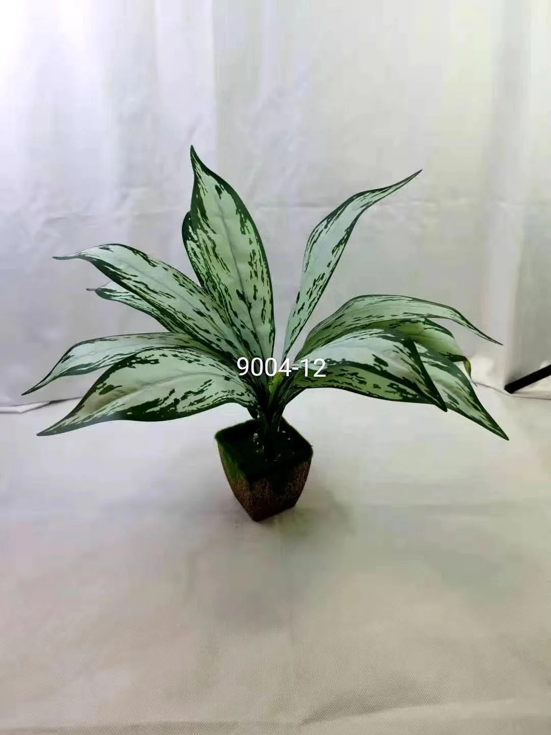Wholesale plants indoor leaf foliage 15lvs artificial greenery leaf bush for plant wall decoration