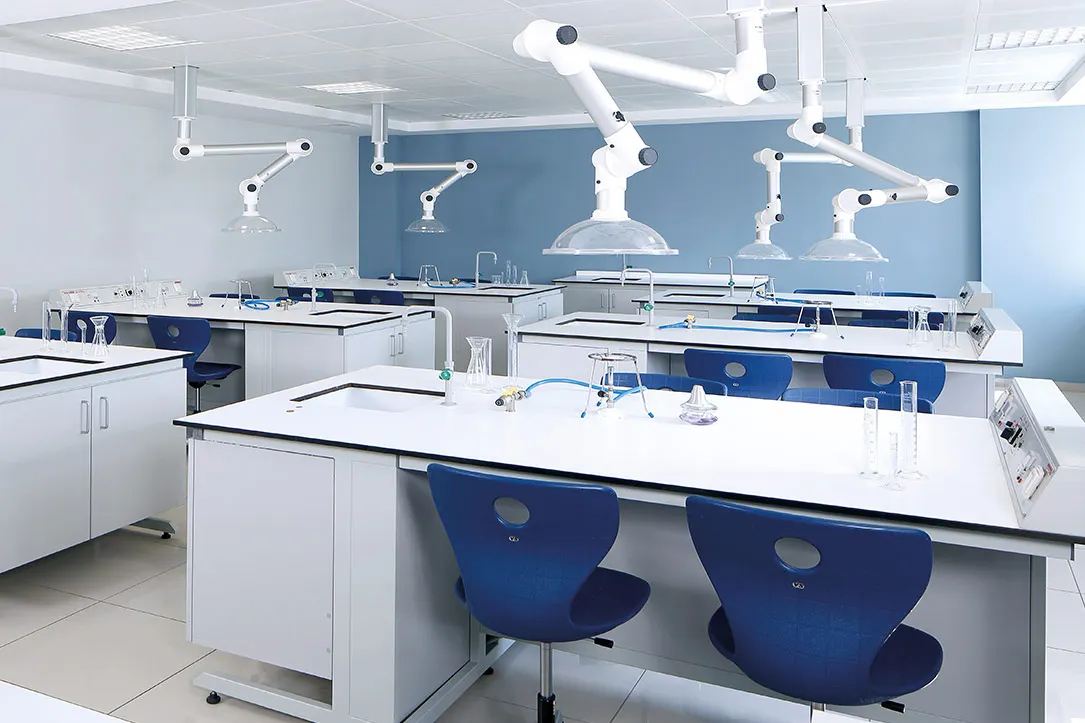 High Quality Laboratory Furniture Equipment Center Chemistry Lab Work Bench For Physics Science Biology Study Lab Table