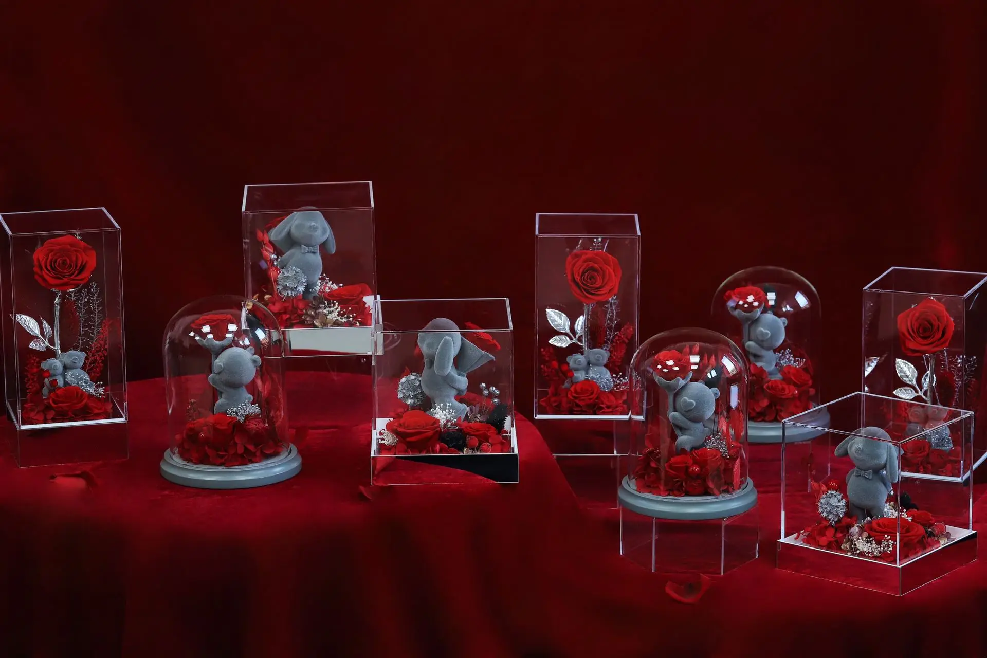 Velvet Rose Bear Teddy Best Home Decoration Preserved Roses Acrylic Box Christmas and Valentines Day Gift Ideas