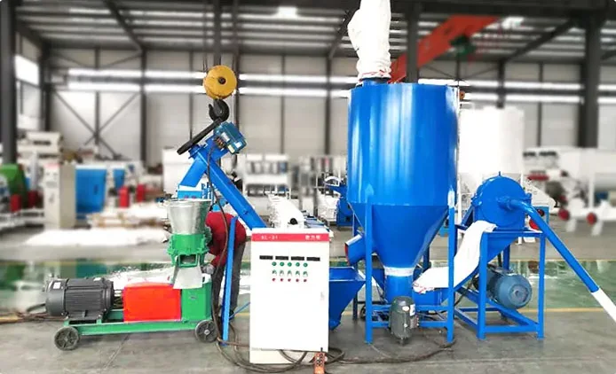 small 500-1000kg/batch vertical chicken feed grinding mixing machine poultry feed mixer grinder machine for 1 ton feed line