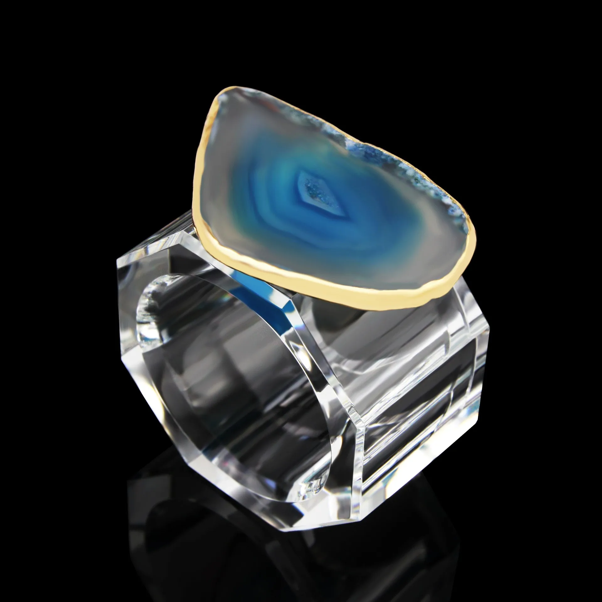 Wholesale crystal napkin rings pink grey blue gold rim black agate geode TABLE NAPKIN RING for wedding restaurant gift