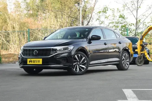 Ricambi авто 2023 в наличии 2 0 т 330TSI Volkswagen Passat среднего размера бензиновый седан Vw B8 с левым рулем автомобиля для взрослых