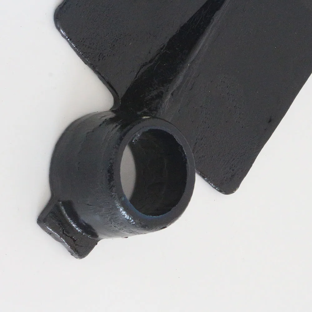 Hot Selling Farm Hand Tools Railway Steel Hoe H304 H305 In Low Factory Price