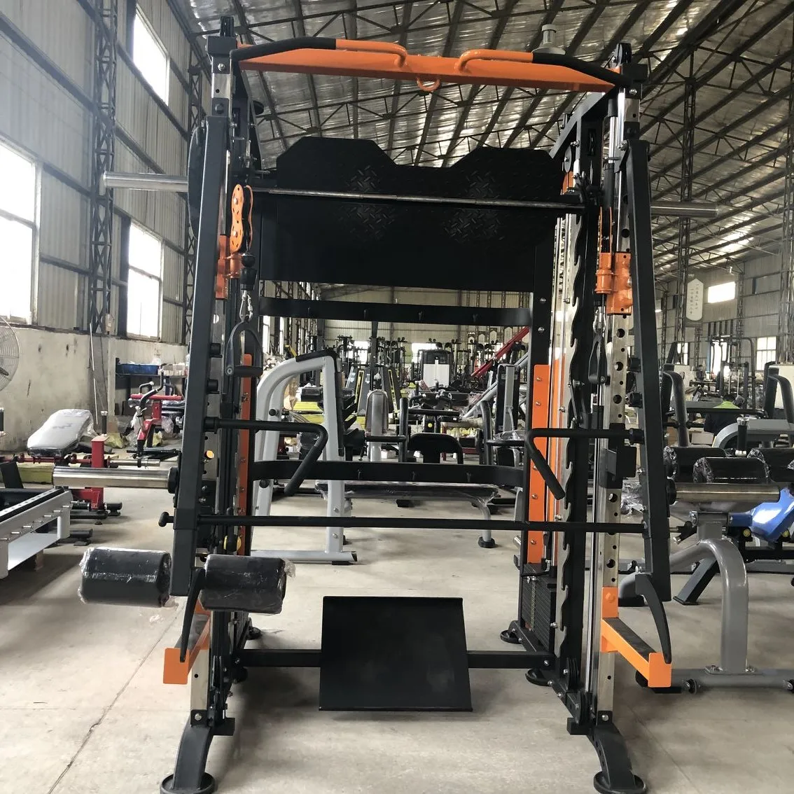 Multi-Function Station for Bodybuilding Functional Trainer & Crossover Cable Smith Gym Equipment for Fitness Exercise