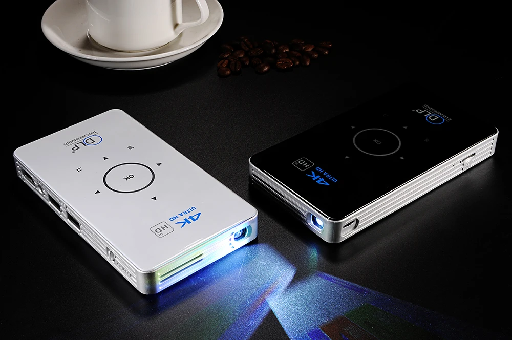 Factory supply Portable Pocket 3D Function 65 Lumens DLP  BT 4.2  Android 9.0 Projector for Outdoor