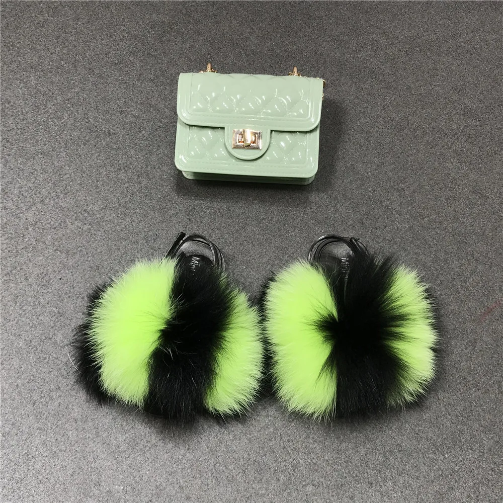 
Modern Cheap Slippers Girl Soft Sole Real Racoon Fur Sandals Kids Matching Jelly Purse And Fur Slides With Strap 