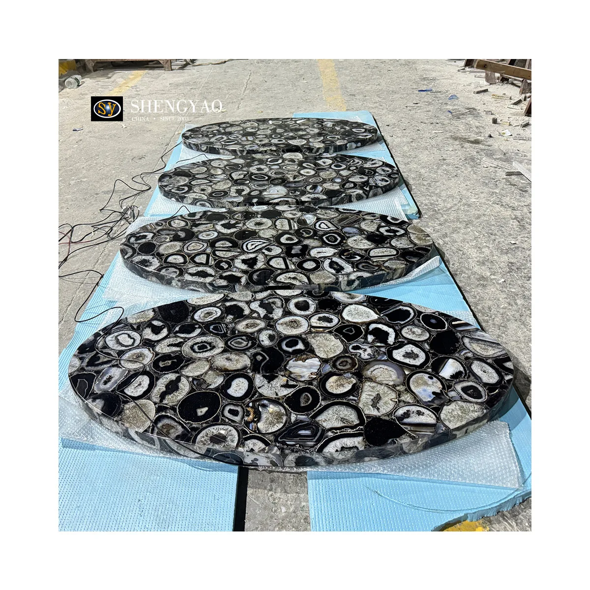 Custom Backlit Furniture Natural Crystal Onyx Black Agate Stone Table Top With Led Light