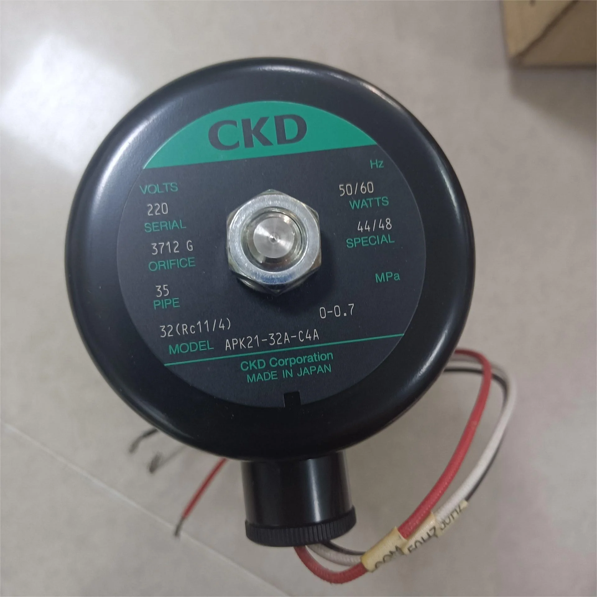 CKD pilot kick 2-port solenoid valve APK21-32A-C4A-AC220V